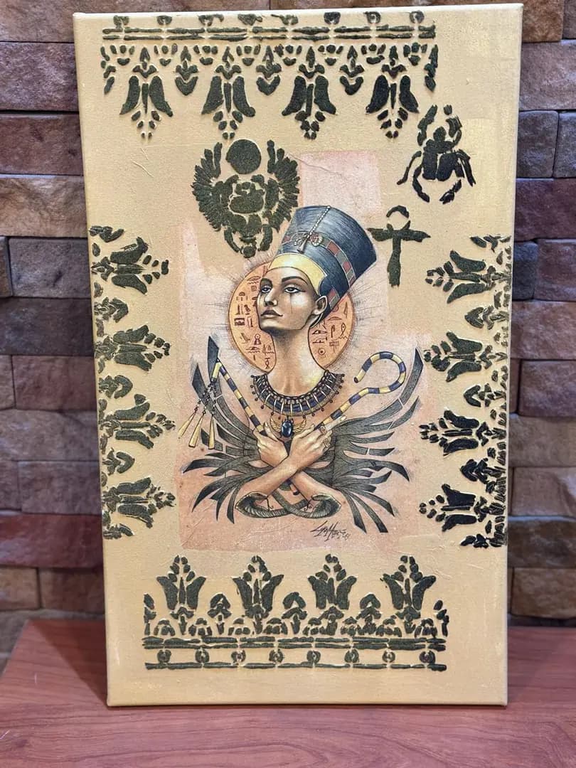 Nefertiti Stencil Panel